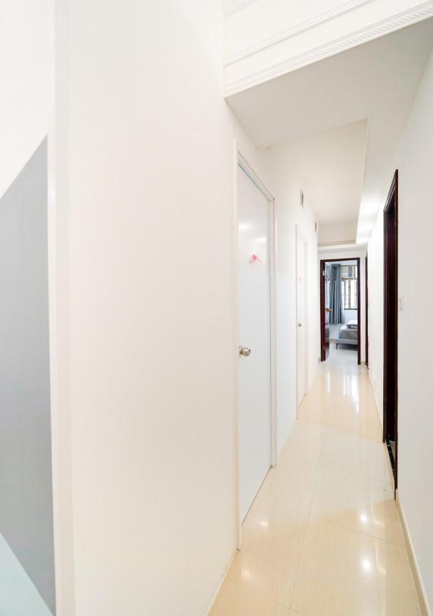 דירות הונג קונג Coliving Space - Hennessy Road 113 Wan Chai Mtr מראה חיצוני תמונה